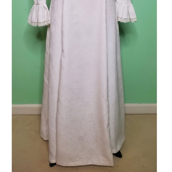 Vintage Boho Wedding Gown White Brocade Lace Long Sleeve Sash Dress - Picture 9 of 11